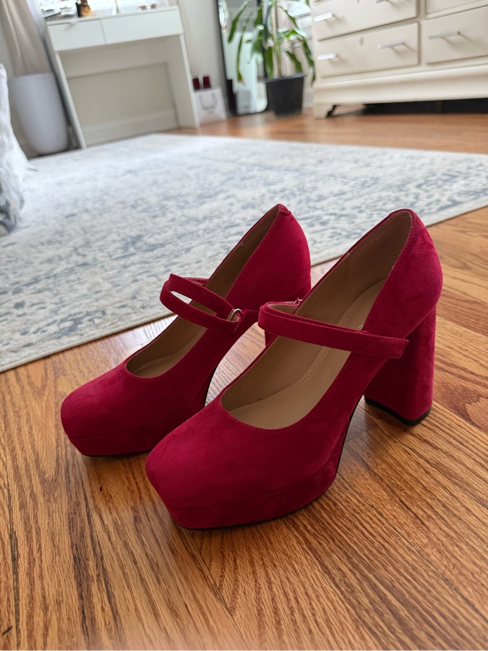 Red Suede Pumps - Picture 3 of 3